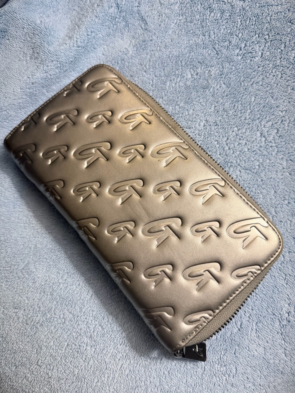 Glamaholic Jumbo Monogram Wallet